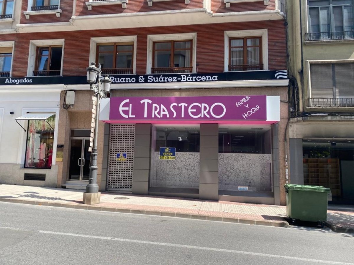 Local en León en venta Foto del edificio- Imagen 1 de 15