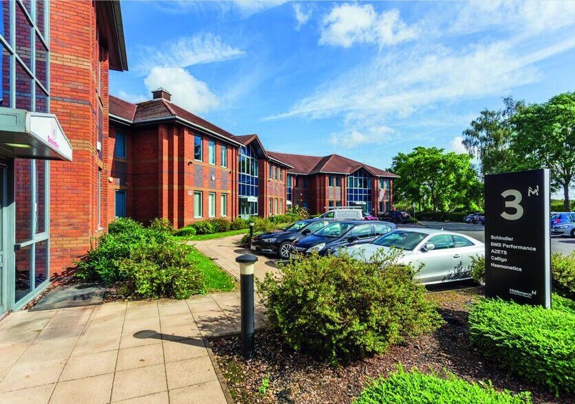 Siskin Dr, Coventry en alquiler - Foto del edificio - Imagen 1 de 2