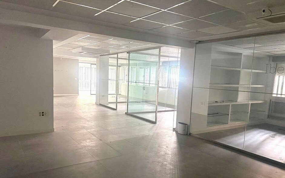 Oficina en Granada, Granada en alquiler - Foto del interior - Imagen 3 de 8
