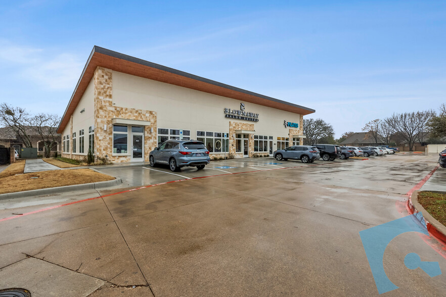 8831 Davis Blvd, Keller, TX en venta - Foto del edificio - Imagen 2 de 11