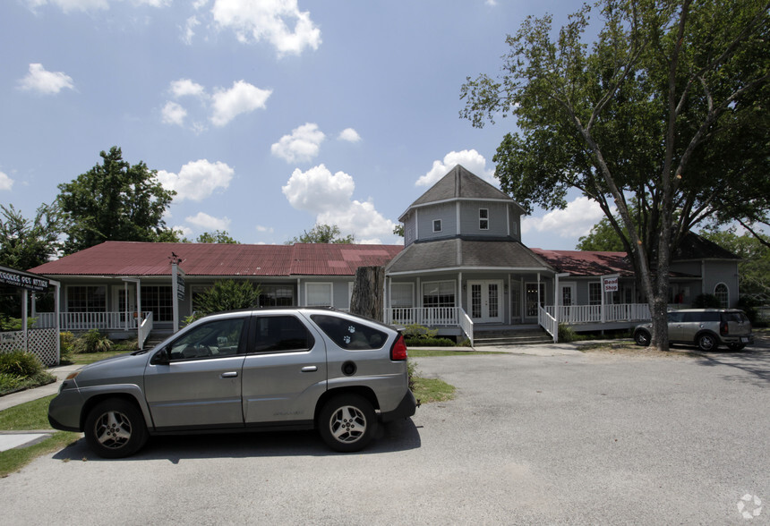 419 Gentry St, Spring, TX en alquiler - Foto del edificio - Imagen 1 de 4