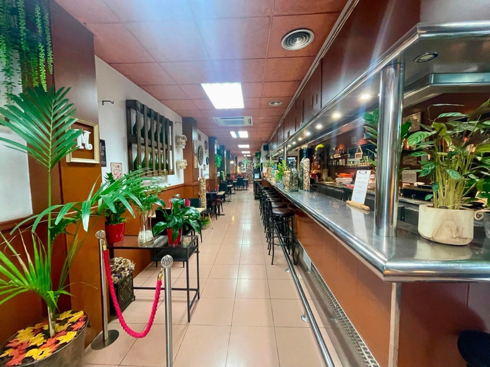 Local en Molins de Rei, Barcelona en alquiler Foto del interior- Imagen 1 de 18