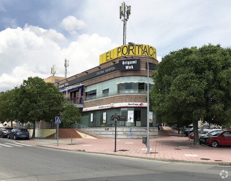 Plaza Américas, 40, Colmenar Viejo, Madrid en venta - Foto del edificio - Imagen 2 de 5