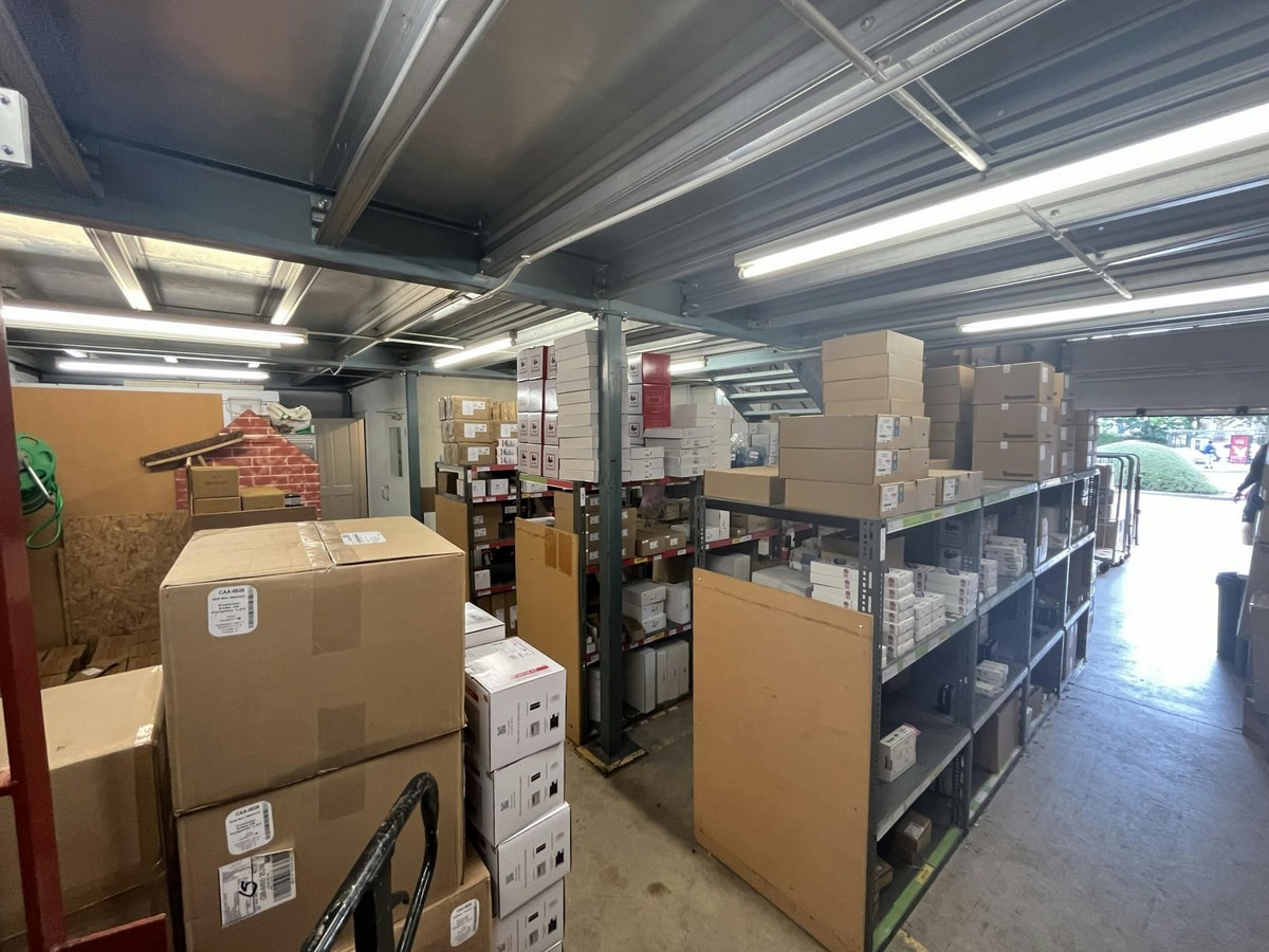 72-74 Broadway, Salford, GTM M50 2UW - Unidad K -  - Foto del interior - Image 1 of 7