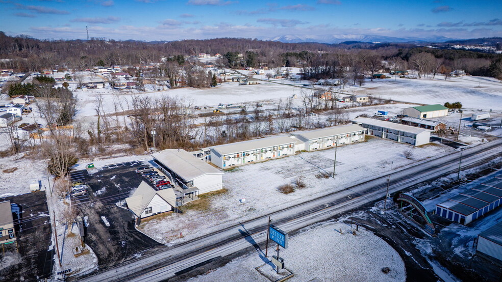 15589 Lee Hwy, Bristol, VA en venta - Foto del edificio - Imagen 2 de 32