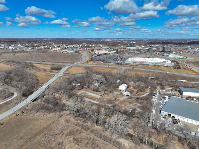 12501 Old Giles Rd, La Vista, NE en venta - Foto principal - Imagen 1 de 19