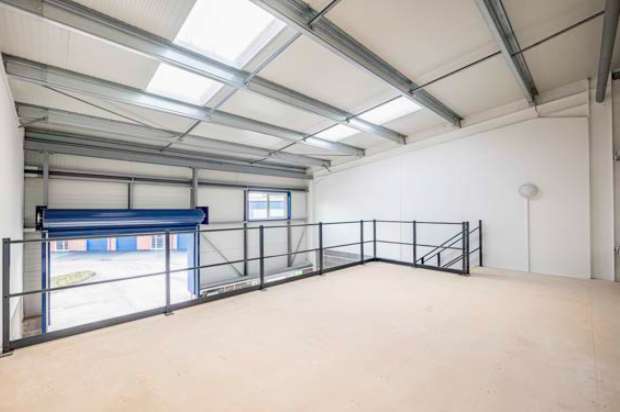 198-202 Broomhill Rd, Bristol, BST BS4 4SA - Unidad 14 - - Foto del interior - Image 1 of 3