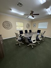 7237-7241 Little Rd, New Port Richey, FL en alquiler Foto del interior- Imagen 2 de 11