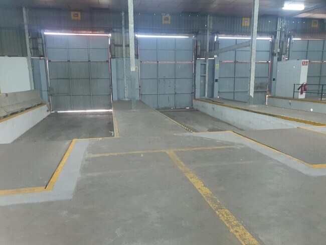 Más detalles de Nave en alquiler