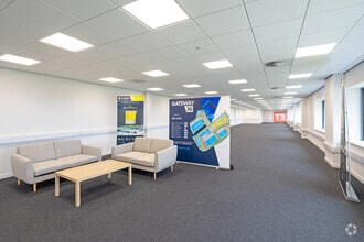 Newton Rd, Hoyland en venta Foto del interior- Imagen 1 de 14