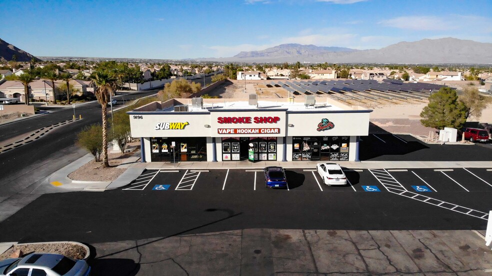 9196 W Cheyenne Ave, Las Vegas, NV en alquiler - Foto del edificio - Imagen 1 de 7