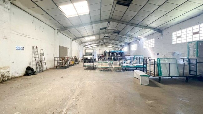 Más detalles de Nave en venta