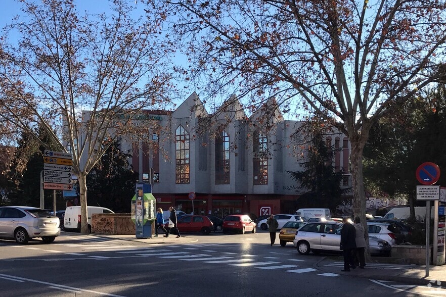 Avenida Covibar, 8, Rivas-Vaciamadrid, Madrid en alquiler - Foto del edificio - Imagen 2 de 4