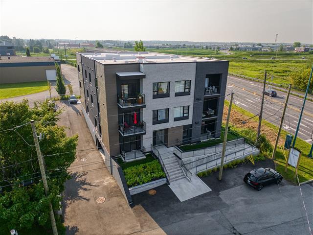 925 Rue Longpré, Mascouche, QC en venta - Foto principal - Imagen 1 de 1