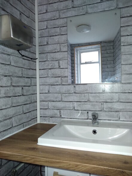 43 High St, Ross On Wye en venta - Foto del edificio - Imagen 2 de 7