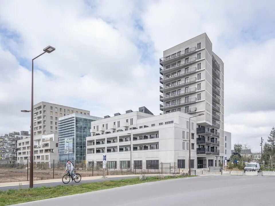 Local en Nantes en venta Foto del edificio- Imagen 1 de 24