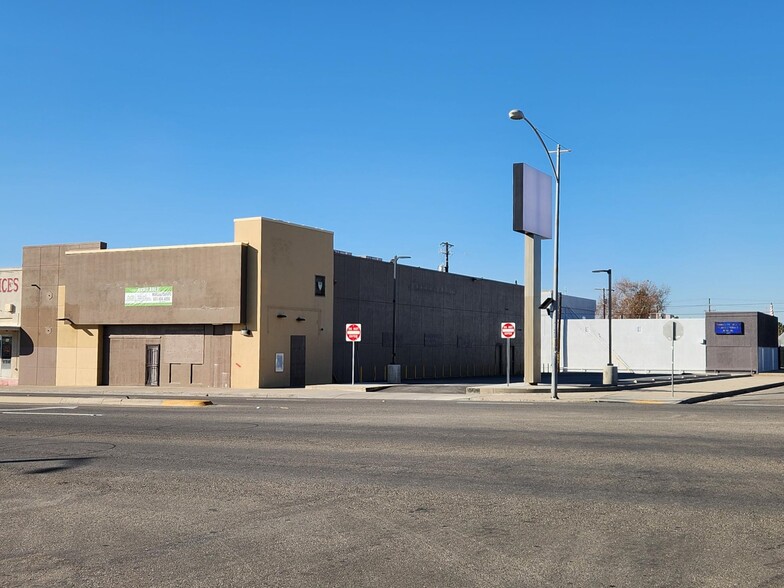 1309 N Chester Ave, Bakersfield, CA en venta - Foto del edificio - Imagen 1 de 11