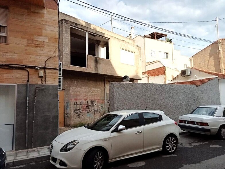 Avinguda de José Martínez González, 3, Elda, Alicante en venta - Foto principal - Imagen 1 de 17