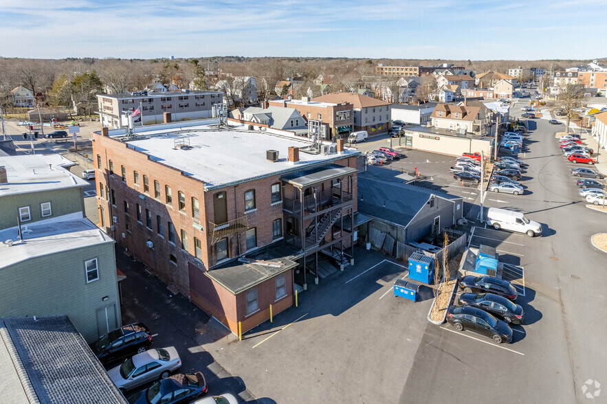 127-129 N Main St, Mansfield, MA en alquiler - Foto del edificio - Imagen 2 de 7