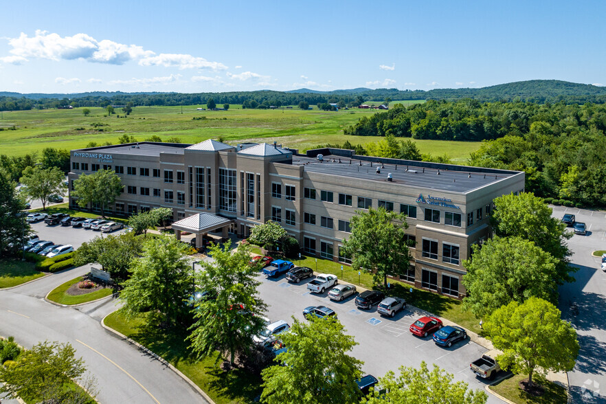 100 Physicians Way, Lebanon, TN en alquiler - Foto del edificio - Imagen 3 de 13