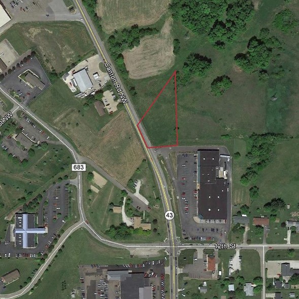 1200 Canton Rd NW, Carrollton, OH en venta - Foto del edificio - Imagen 2 de 3