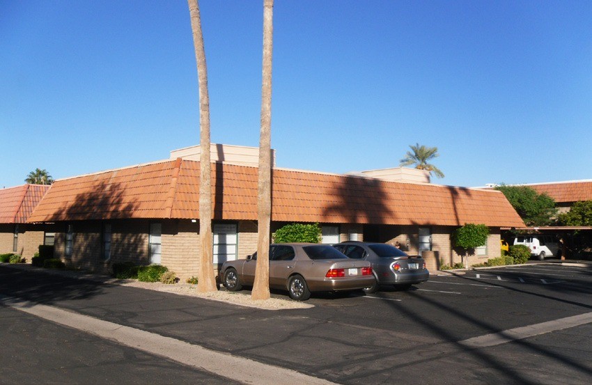 1730 S Jentilly Ln, Tempe, AZ en alquiler - Foto del edificio - Imagen 1 de 2