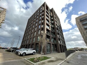 27 Shackleton Way, London en alquiler Foto del edificio- Imagen 1 de 5