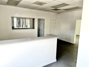 3265 E 59th St, Long Beach, CA en alquiler Foto del interior- Imagen 1 de 9