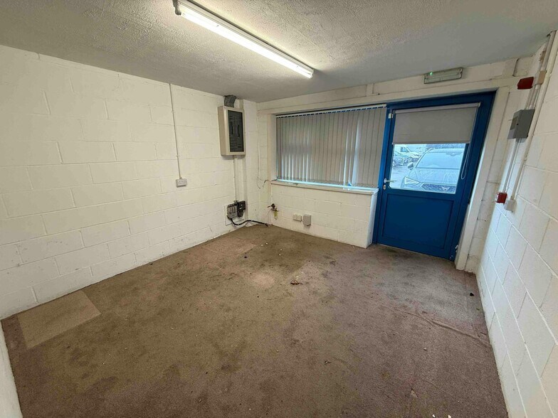 Unit 5, Silverdale Enterprise Centre, Newcastle Under Lyme en venta - Foto del interior - Imagen 3 de 6