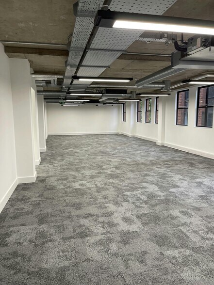 12-18 Queen St, Manchester en alquiler - Foto del interior - Imagen 3 de 9