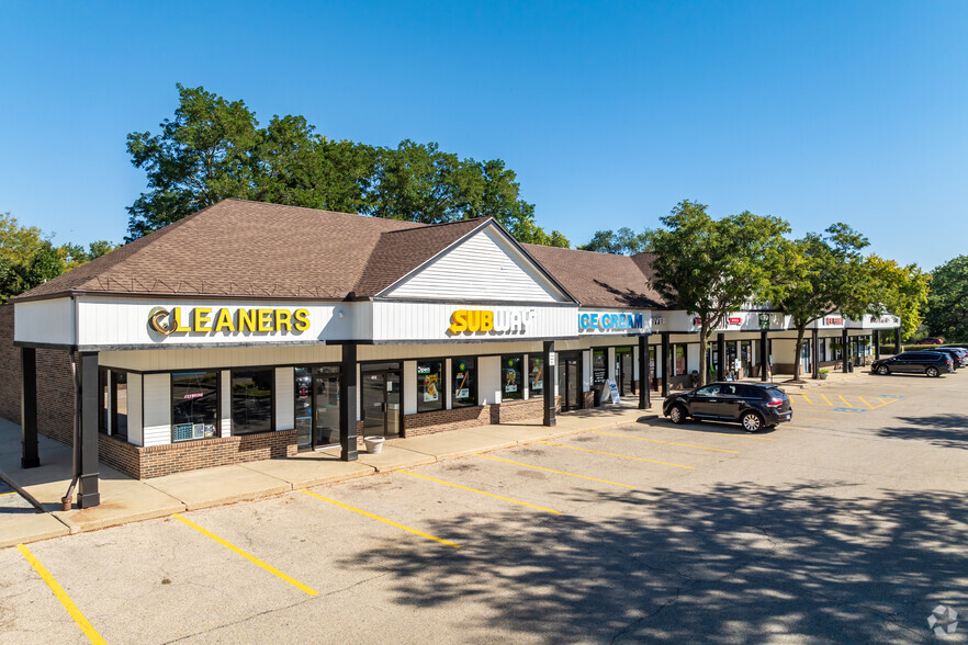 40-60 W Terra Cotta Ave, Crystal Lake, IL en alquiler - Foto del edificio - Imagen 1 de 13