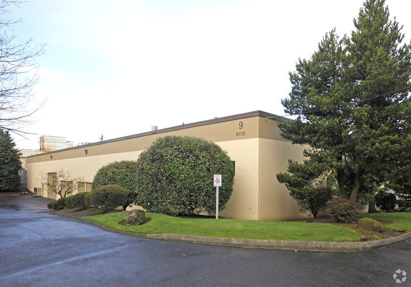 9735 SW 97th Ave, Tualatin, OR en alquiler - Foto del edificio - Imagen 1 de 2