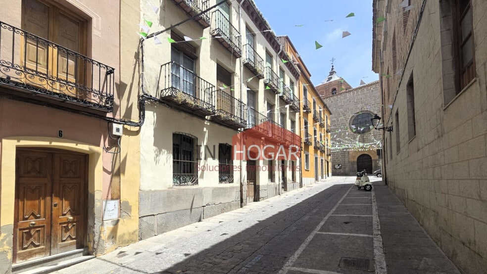 Edificio residencial en Ávila, Ávila en venta - Foto del edificio - Imagen 1 de 7
