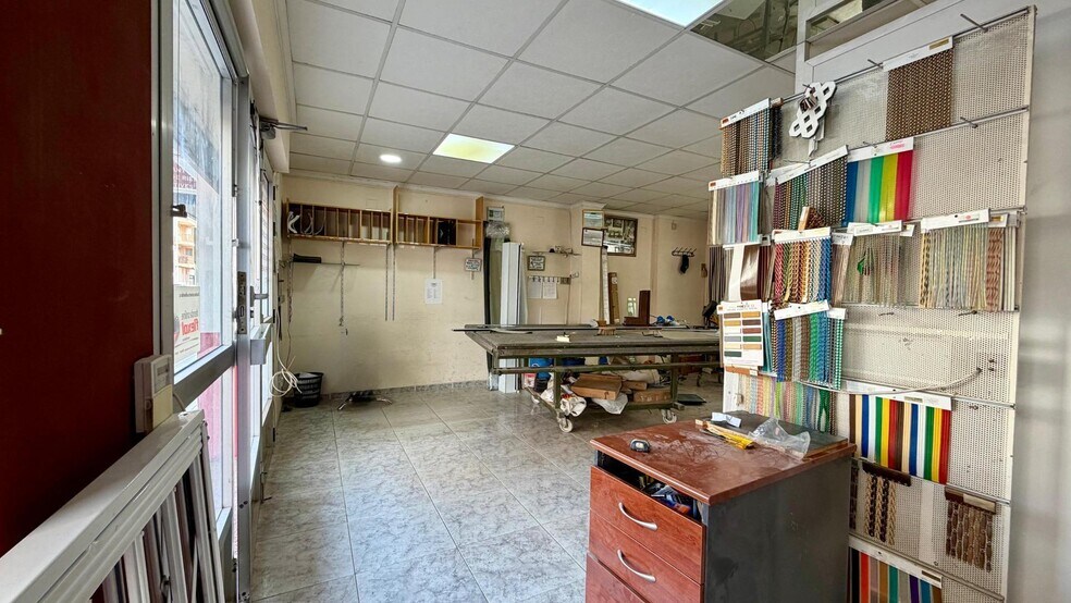 Local en Carlet, Valencia en venta - Foto del interior - Imagen 2 de 17