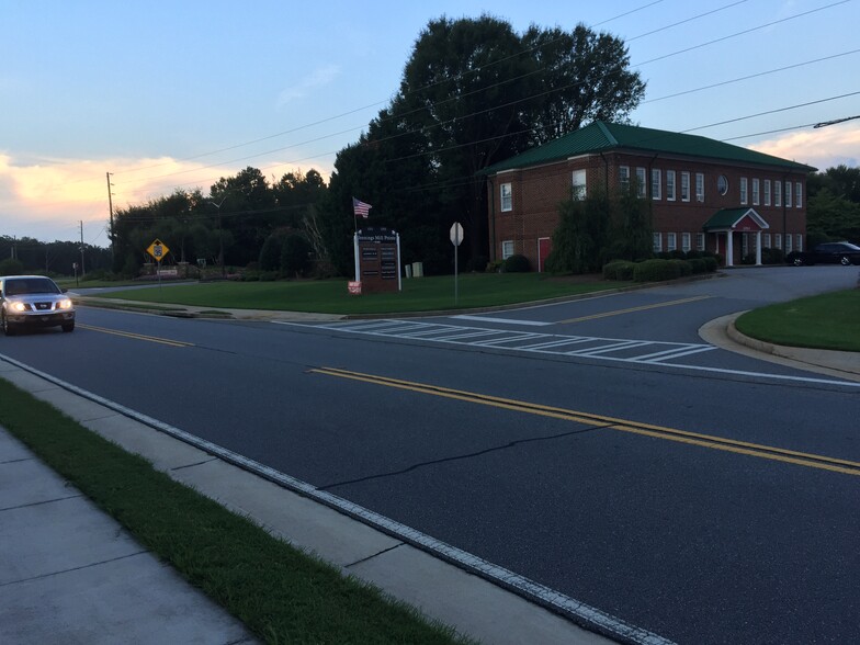 1353 Jennings Mill Rd, Watkinsville, GA en alquiler - Foto del edificio - Imagen 3 de 3