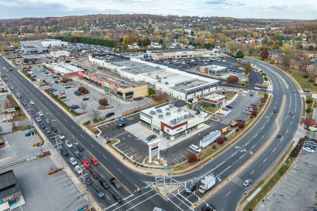 Más detalles de 122-150 Cranbrook Rd, Cockeysville, MD - Local en alquiler