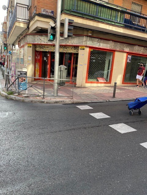 Calle de Marcelo Usera, 29, Madrid, Madrid en venta Foto del edificio- Imagen 1 de 2