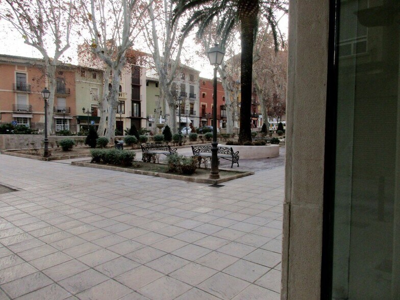Local en Xàtiva en venta - Foto del edificio - Imagen 2 de 10