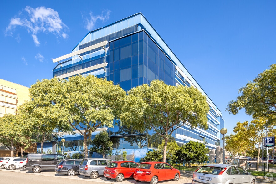 Oficina en Badalona, Barcelona en alquiler - Foto del edificio - Imagen 3 de 10