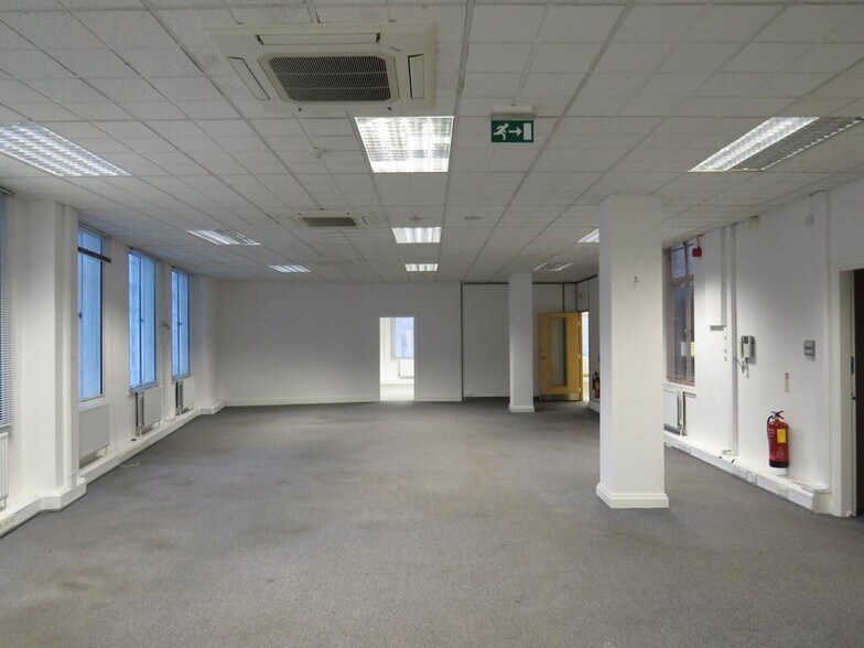 41-45 George St, Croydon en alquiler - Foto del interior - Imagen 2 de 58