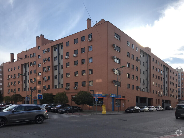 Calle Océano Atlántico, 10, Coslada, Madrid en venta - Foto del edificio - Imagen 2 de 2