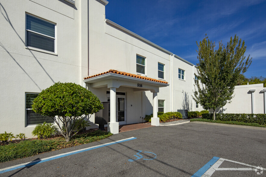 5116 N Armenia Ave, Tampa, FL en alquiler - Foto del edificio - Imagen 2 de 29