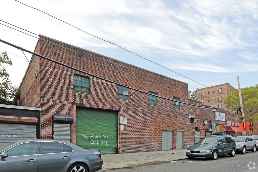 10-01-10-03 40th Ave, Long Island City, NY en alquiler - Foto del edificio - Imagen 2 de 3