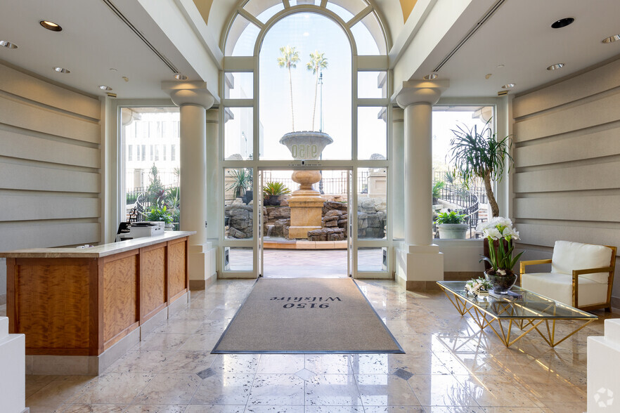 9150 Wilshire Blvd, Beverly Hills, CA en alquiler - Lobby - Imagen 3 de 19