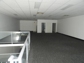 12 Chaplin Dr, Lane Cove West en alquiler Foto del interior- Imagen 2 de 2