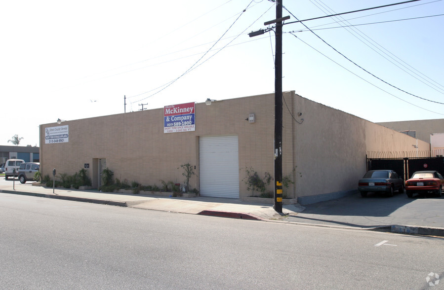 523 S Hindry Ave, Inglewood, CA en venta - Foto del edificio - Imagen 3 de 6