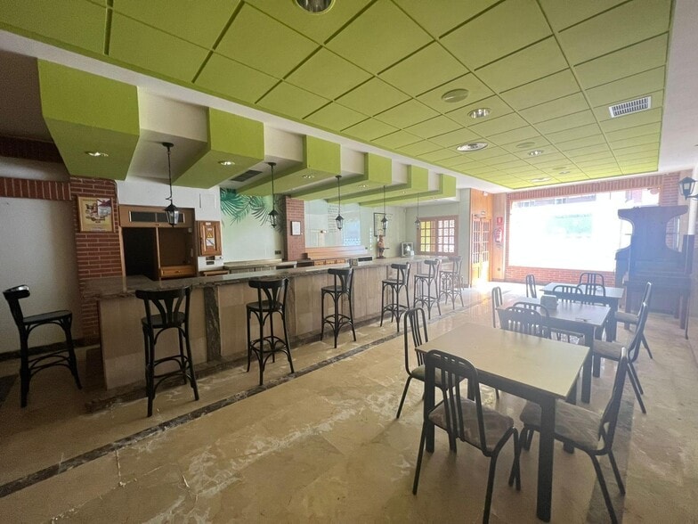 Avenida del Ferrocarril, 42, Ponferrada, León en venta - Foto del edificio - Imagen 1 de 7