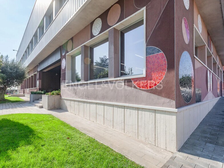 Oficina en Sant Quirze del Vallès, Barcelona en alquiler - Foto del edificio - Imagen 2 de 3