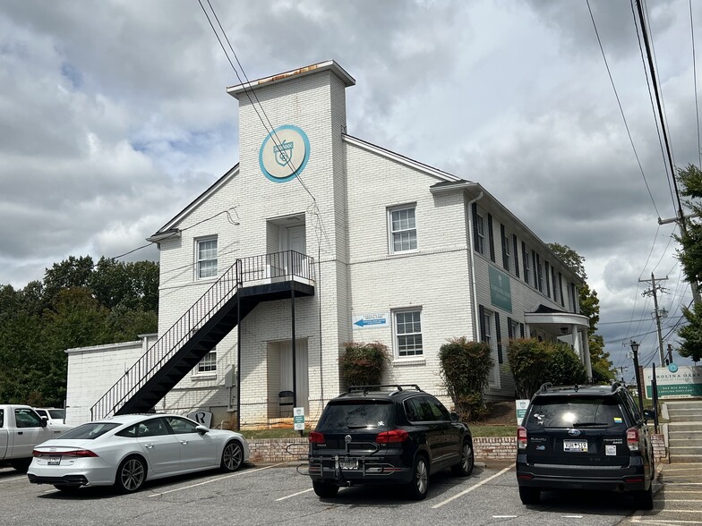 23 S Main St, Travelers Rest, SC en alquiler - Foto del edificio - Imagen 2 de 8