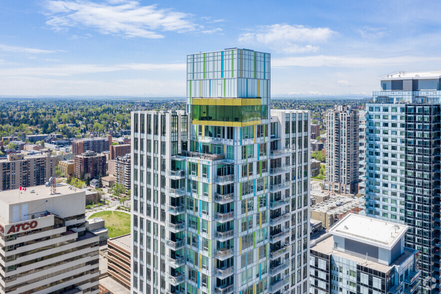 903 10th Ave SW, Calgary, AB en alquiler - Foto del edificio - Imagen 2 de 26